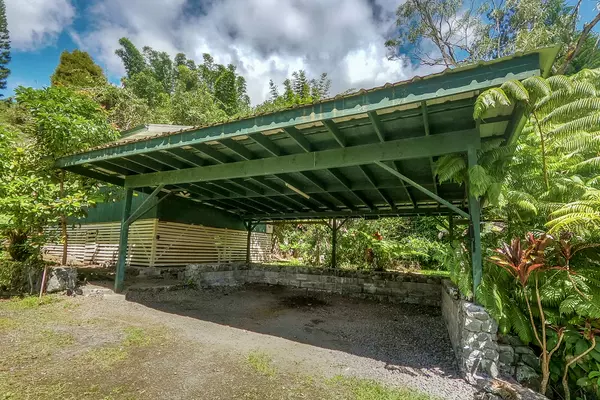 Volcano, HI 96785,18-2054 HAPUU NANI RD