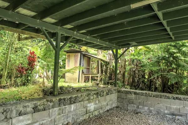 Volcano, HI 96785,18-2054 HAPUU NANI RD