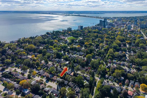 Burlington, ON L7R 3B5,370 Delaware AVE