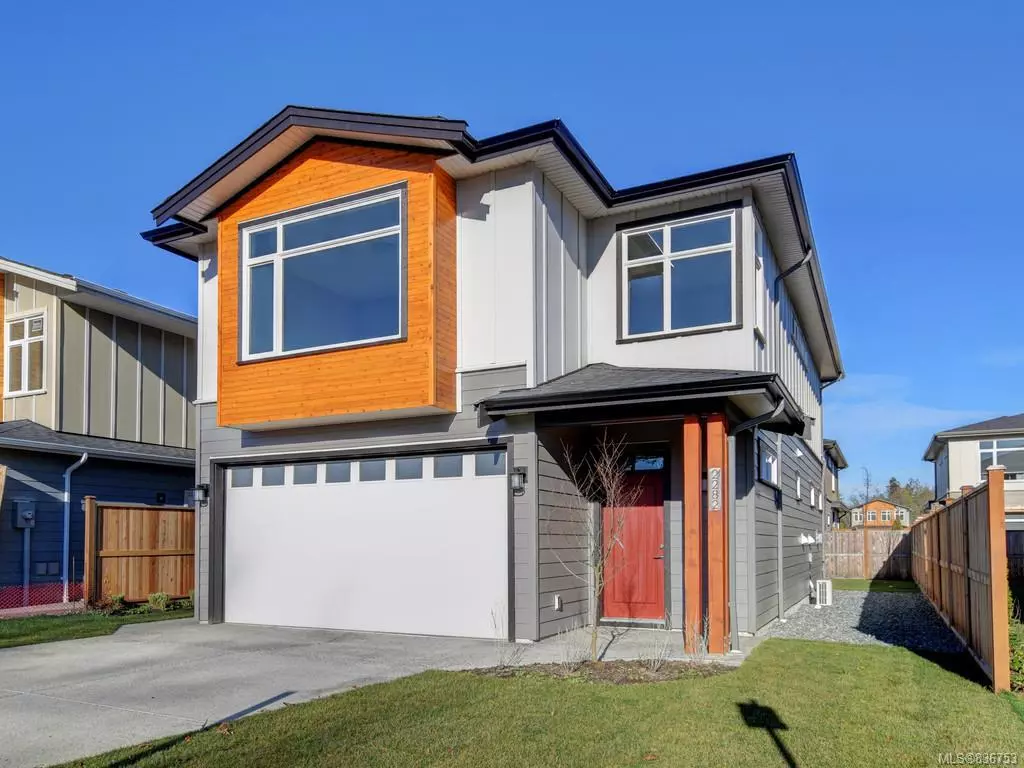 North Saanich, BC V8L 1P1,2318 Deerbrush Cres