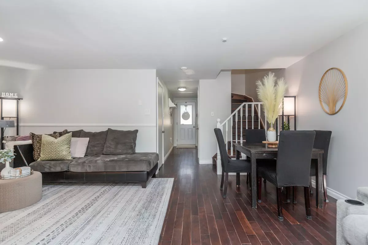 Barrie, ON L4N 6X1,14 Quail CRES