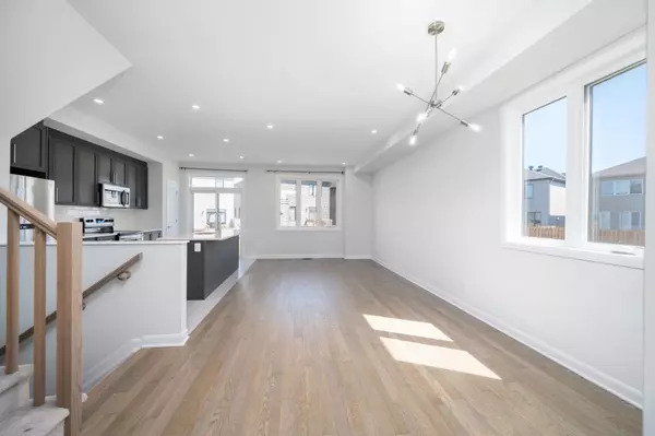 Orleans - Cumberland And Area, ON K4A 5P1,315 Blossom Pass TER