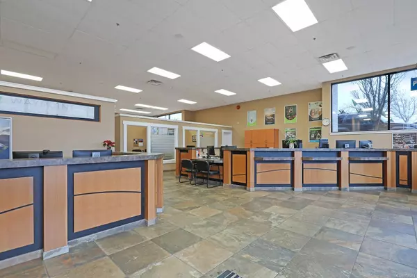 Courtenay, BC V9N 1N3,364 8th St #109