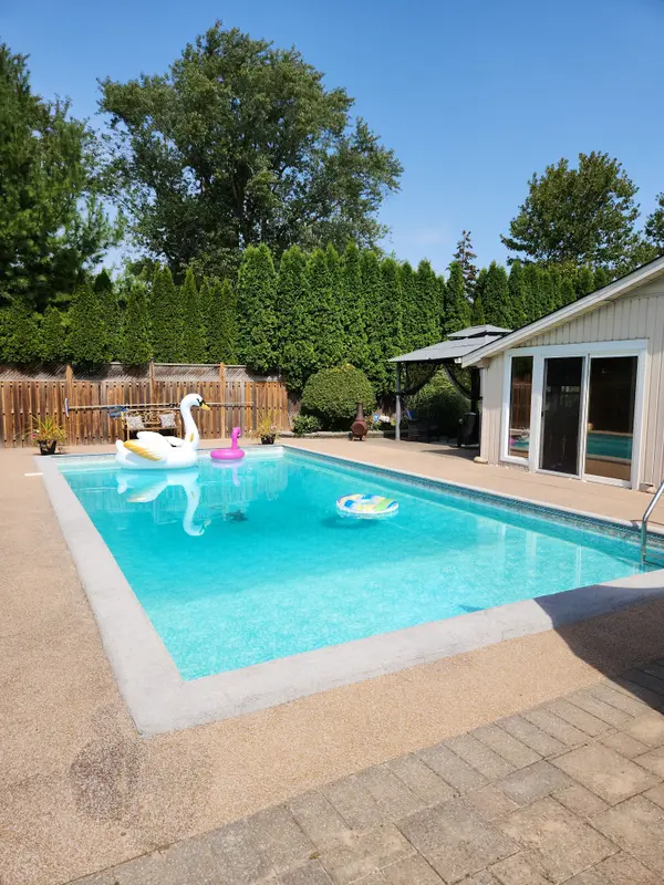 Niagara Falls, ON L2H 1G5,7835 Rysdale ST