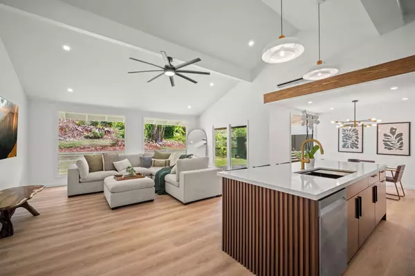 Kalaheo, HI 96741,4582 KUI LEI ST