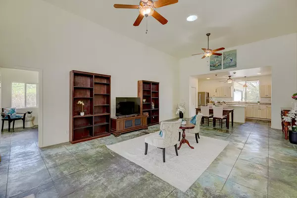 Keaau, HI 96749,15-1995 27TH AVE