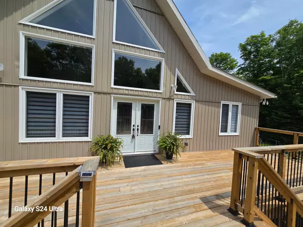 Highlands East, ON K0L 1M0,1097 Cheddar RD