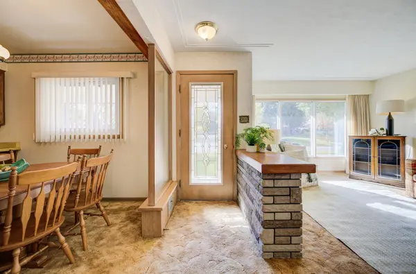 Kitchener, ON N2C 1M4,91 Massey AVE