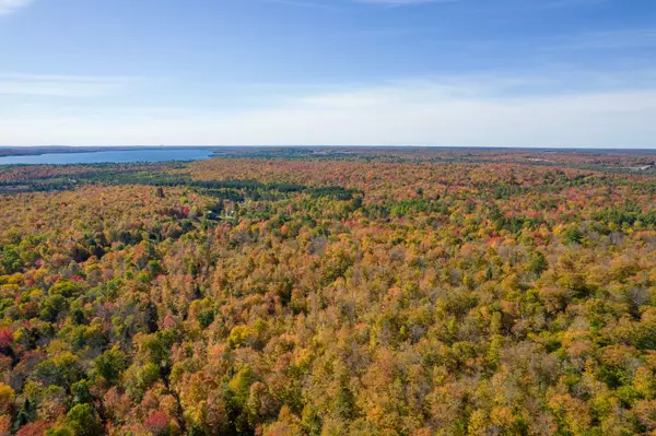 Strong, ON P0A 1Z0,671 Tower RD