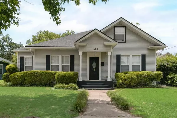 Greenville, TX 75401,1609 Walworth
