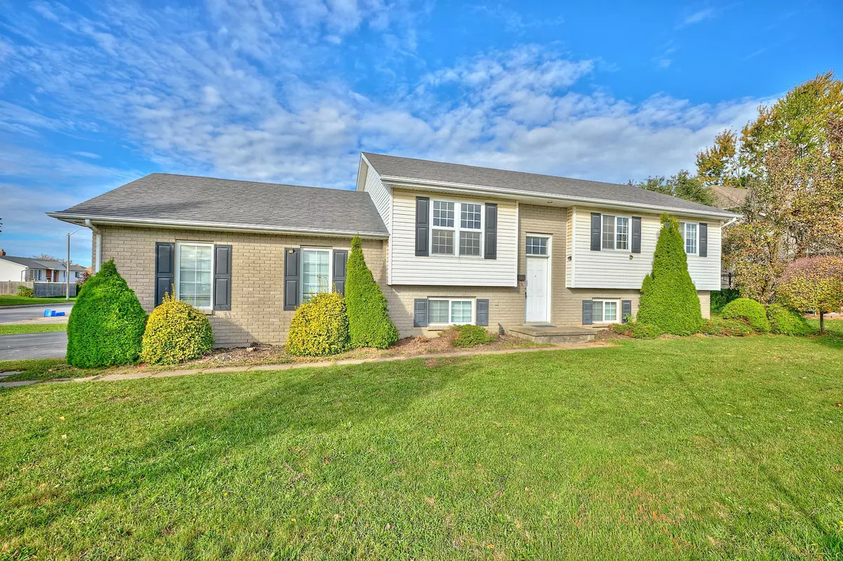 Niagara Falls, ON K2H 1K1,4431 MONTROSE RD