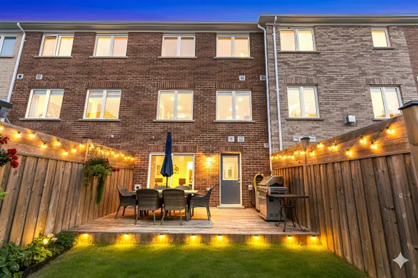 Brampton, ON L7A 3Z2,37 Ariel RD