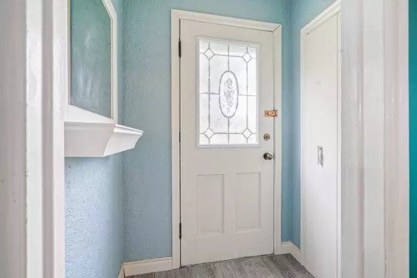 Brantford, ON N3R 2Y7,22 Wayne DR