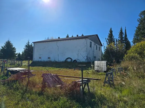 Timmins, ON P4N 7C3,940 Sandy Falls RD