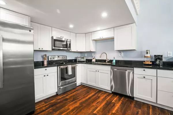 Princeville, HI 96722,3880 WYLLIE RD #5B