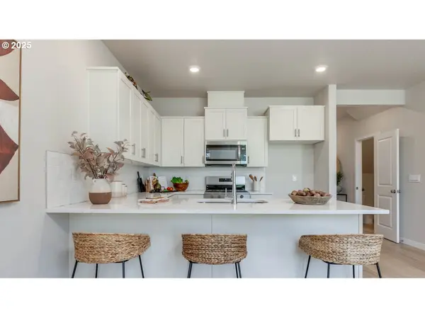 Hillsboro, OR 97123,6456 SE Nasha ST