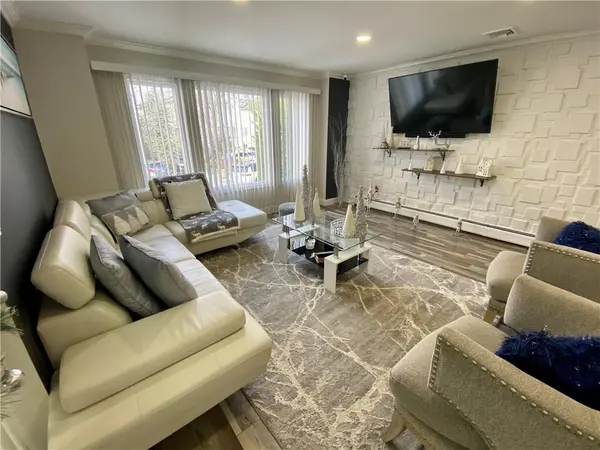 Staten  Island, NY 10307,43 Lerer LN