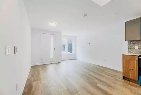 Toronto E05, ON M1W 2H1,10 Calamint LN #54