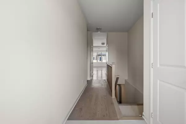 Lennox & Addington, ON K0H 1G0,9 Golf Links DR