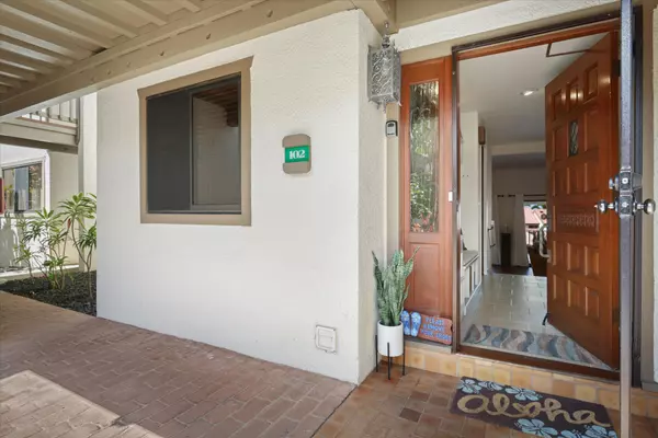 Kailua-kona, HI 96740,78-6842 ALII DR #11102