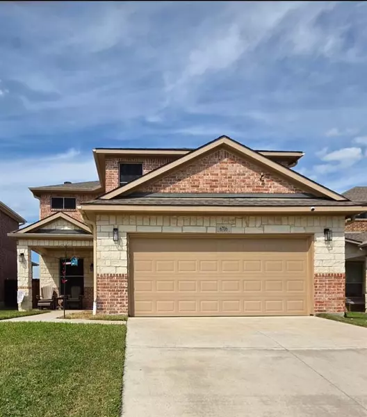 6706 Windward View Drive, Rowlett, TX 75088