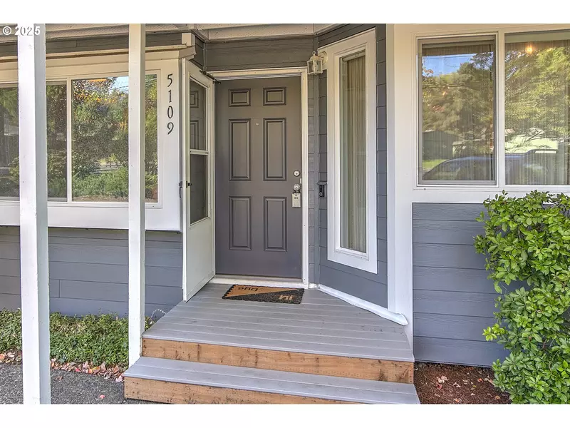 5109 SW OLESON RD, Portland, OR 97225