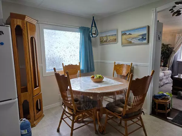 Red Deer, AB T4P1C9,6834 59 AVE #16