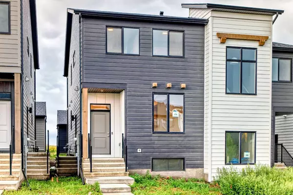 Airdrie, AB T4B0V2,176 Sawgrass Gate NW