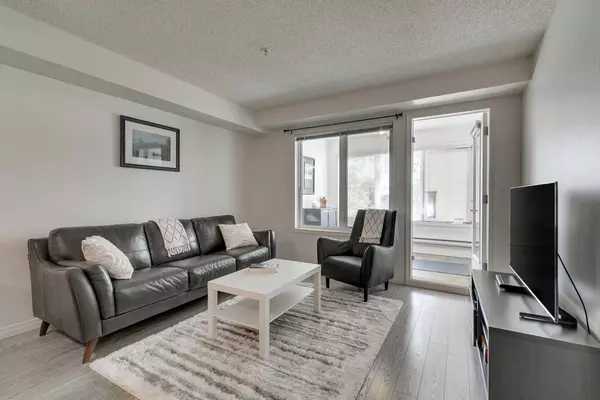 Calgary, AB T1Y 7L4,5200 44 AVE NE #2112