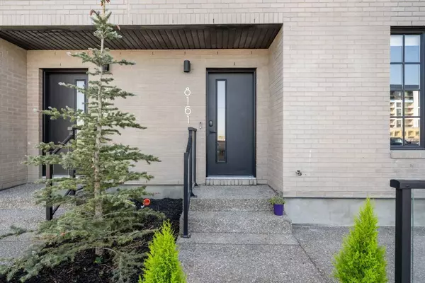 Calgary, AB T3H 6H9,8161 8 AVE SW