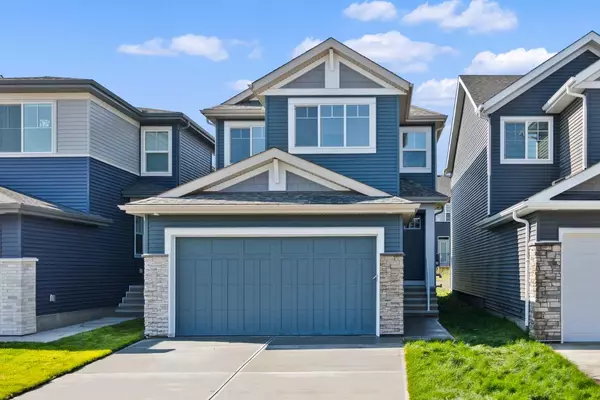 121 Creekstone LNDG SW, Calgary, AB T2X 5E8
