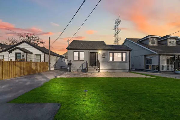 599 Beach BLVD #A, Hamilton, ON L8H 6X8