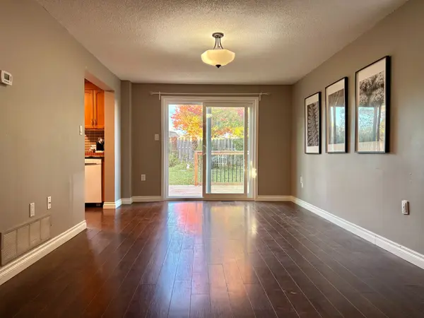 Barrie, ON L4N 8E2,181 Columbia RD