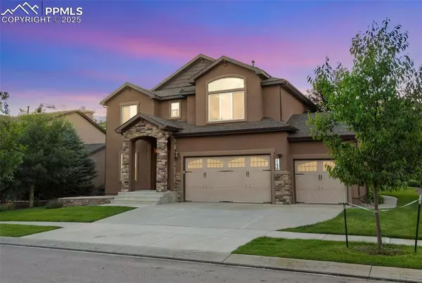 1130 Spectrum LOOP, Colorado Springs, CO 80921
