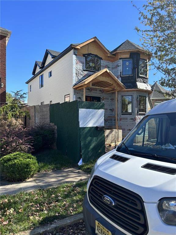 197 Finlay ST, Staten  Island, NY 10307