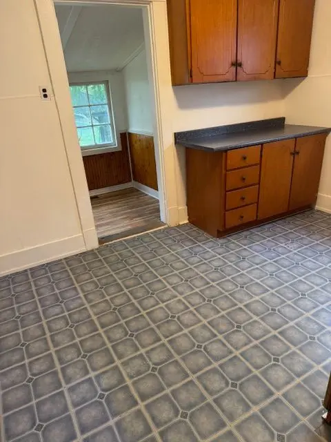 St. Catharines, ON L2R 3W7,46 Richmond AVE