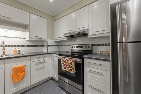 Welland, ON L3C 6J6,185 Denistoun ST #113