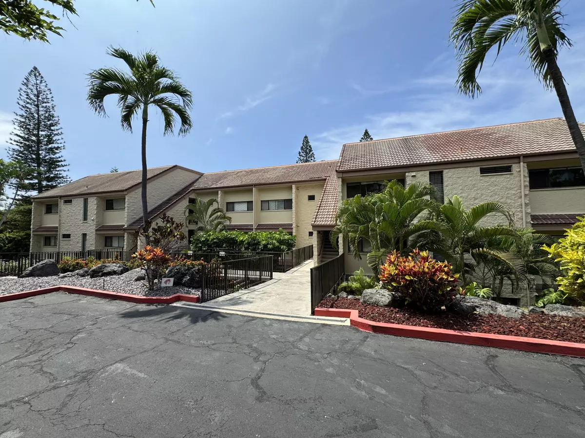 Kailua-kona, HI 96740,78-7070 KEAUHOU PUNAHELE II #E305