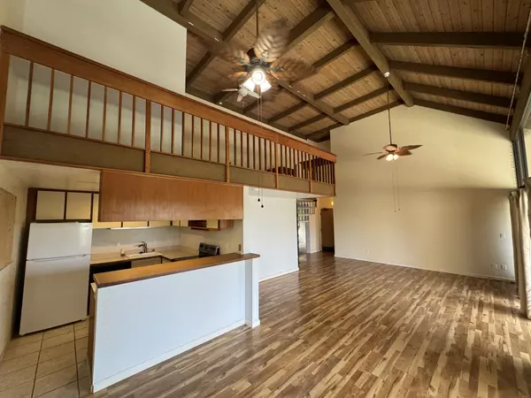 Kailua-kona, HI 96740,78-7070 KEAUHOU PUNAHELE II #E305