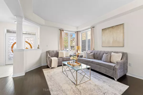 Caledon, ON L7C 3X8,33 Bonnieglen Farm BLVD