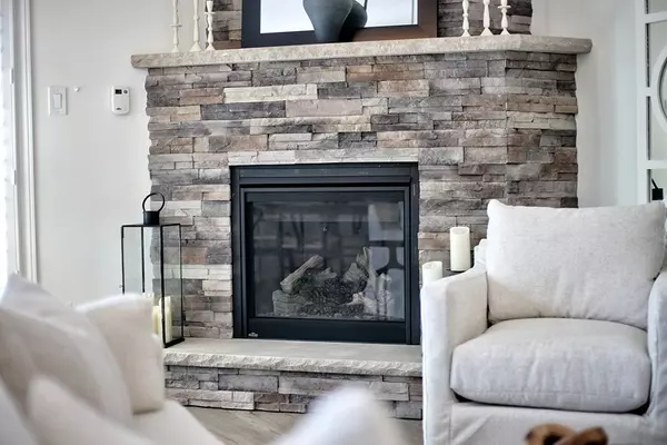 Meaford, ON N4L 1R4,83 Victoria ST #16