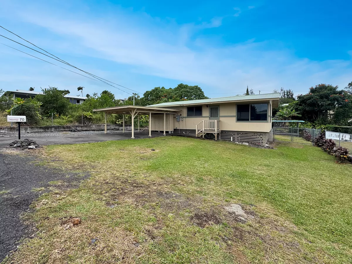 Hilo, HI 96720,70 KAIKUONO ST