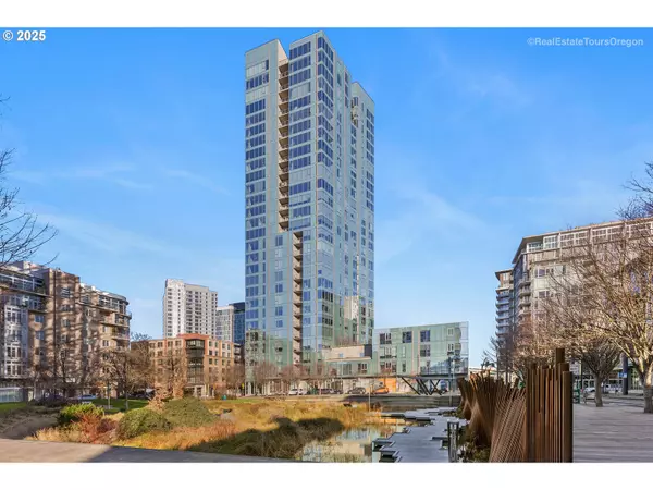 Portland, OR 97209,1022 NW OVERTON ST #105