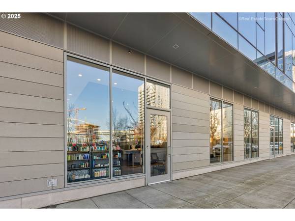 1022 NW OVERTON ST #105, Portland, OR 97209