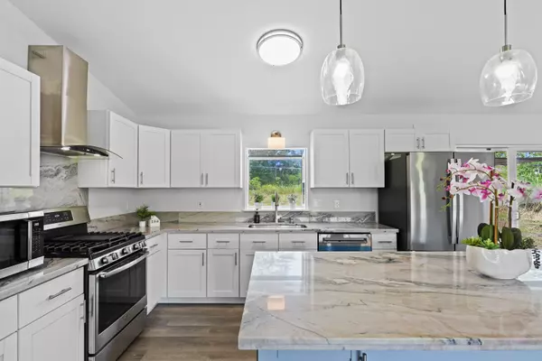 Keaau, HI 96749,15-1509 22ND AVE