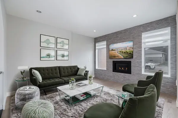 2985 12 AVE SW, Calgary, AB T3H 5Z6