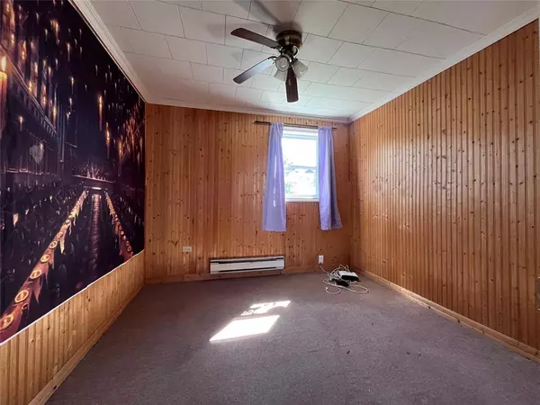 Grand Bank, NL A0E1W0,7 West Street Extension