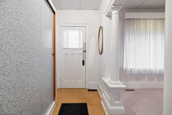 Collingwood, ON L9Y 1R6,125 Fourth ST W