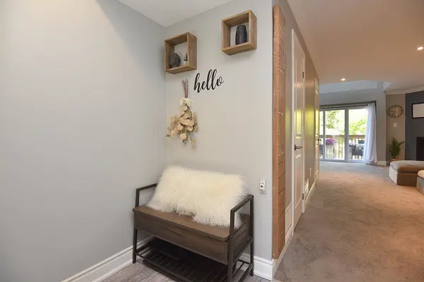 Burlington, ON L7M 4G7,2075 Walkers Line #203