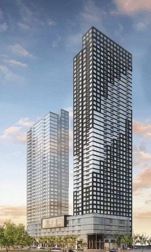395 Square One DR #202, Mississauga, ON L5B 0P6